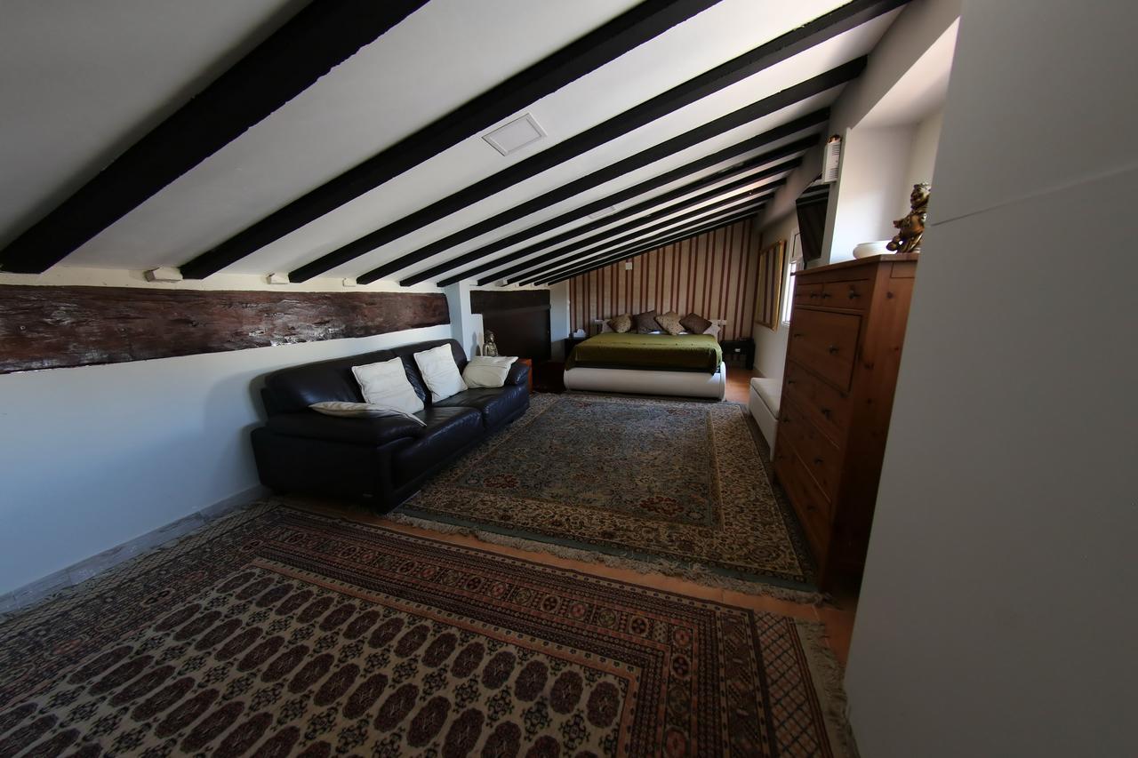 Hostal Santa Teresa 레우스 외부 사진